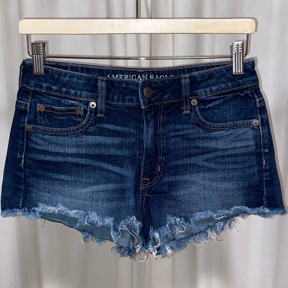 American Eagle Vintage Hi-Rise Festival Denim Shorts - Dark Wash - Size 4